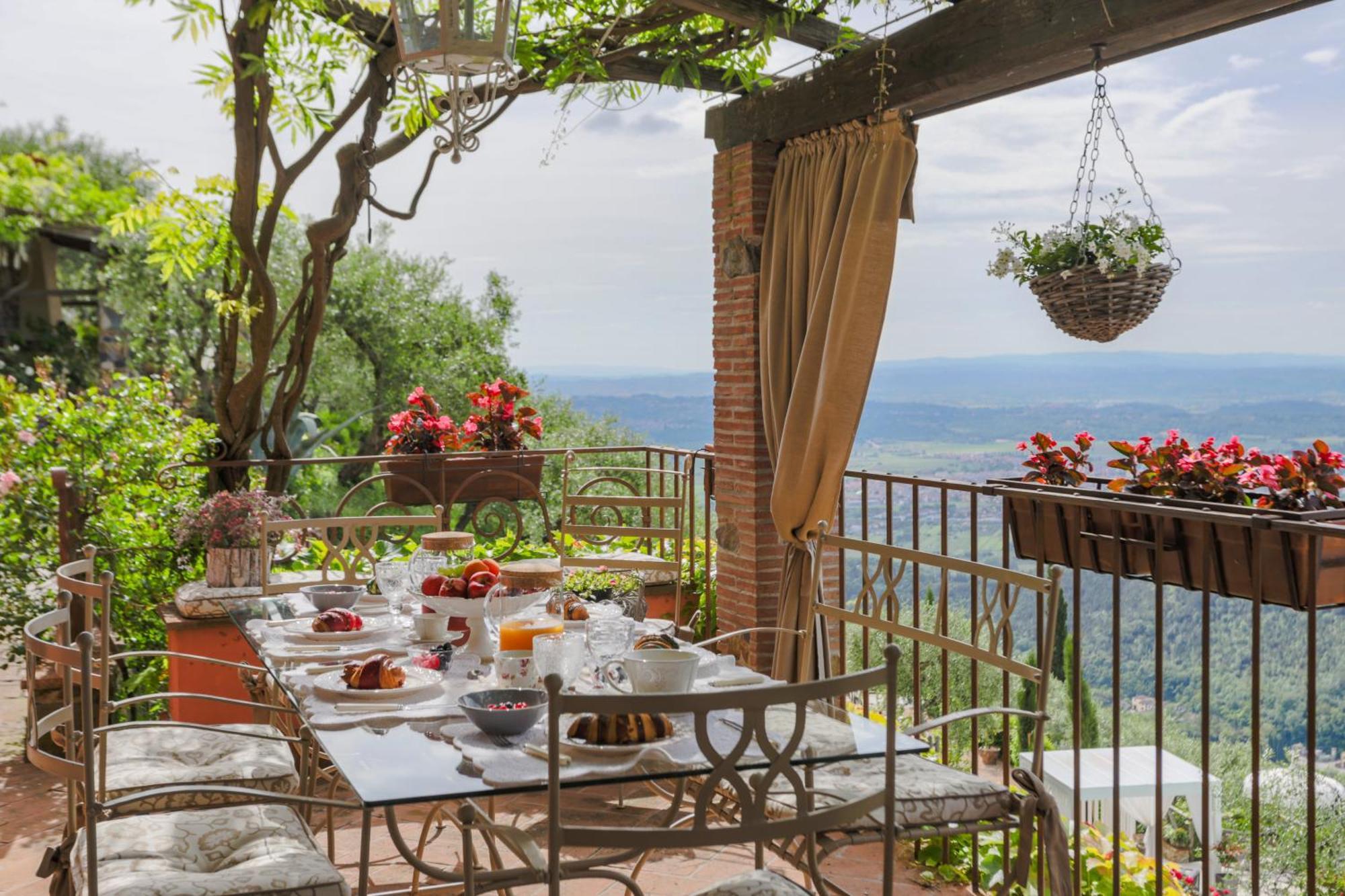 Villa sii felice Buti Exteriör bild